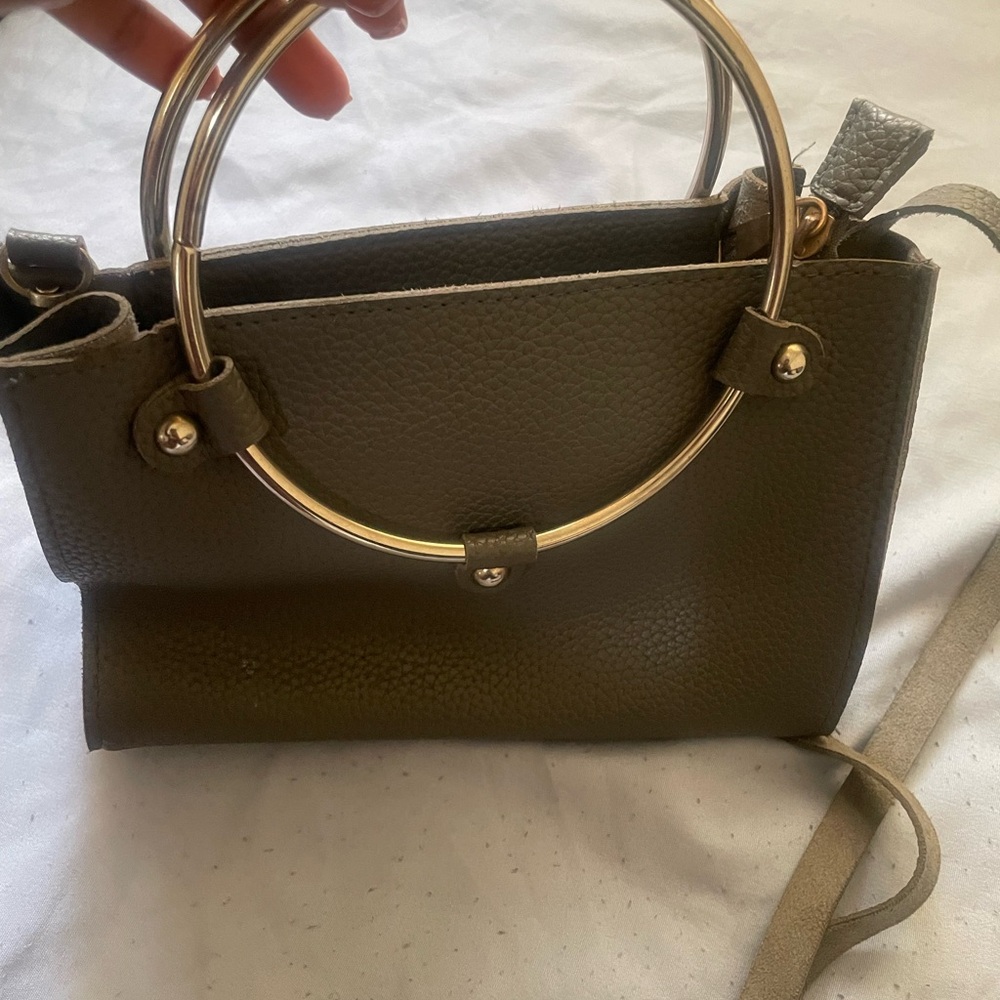Elegant Olive Green Handbag with Gold Accents